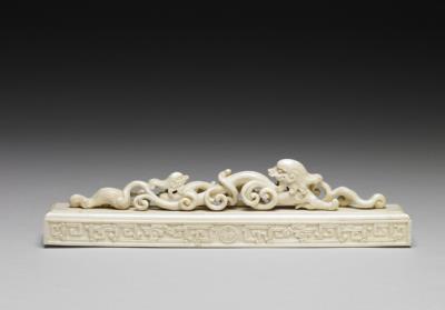 图片[2]-Carved ivory ruler-weight with hornless-dragon decoration, Qianlong reign (1736-1795), Qing dynasty-China Archive